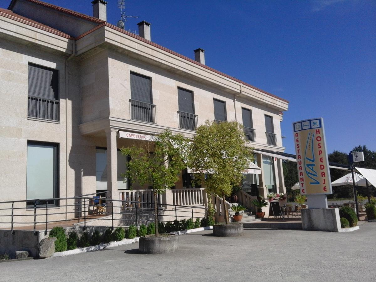 Hostal Restaurante Vial Ourense Exterior photo
