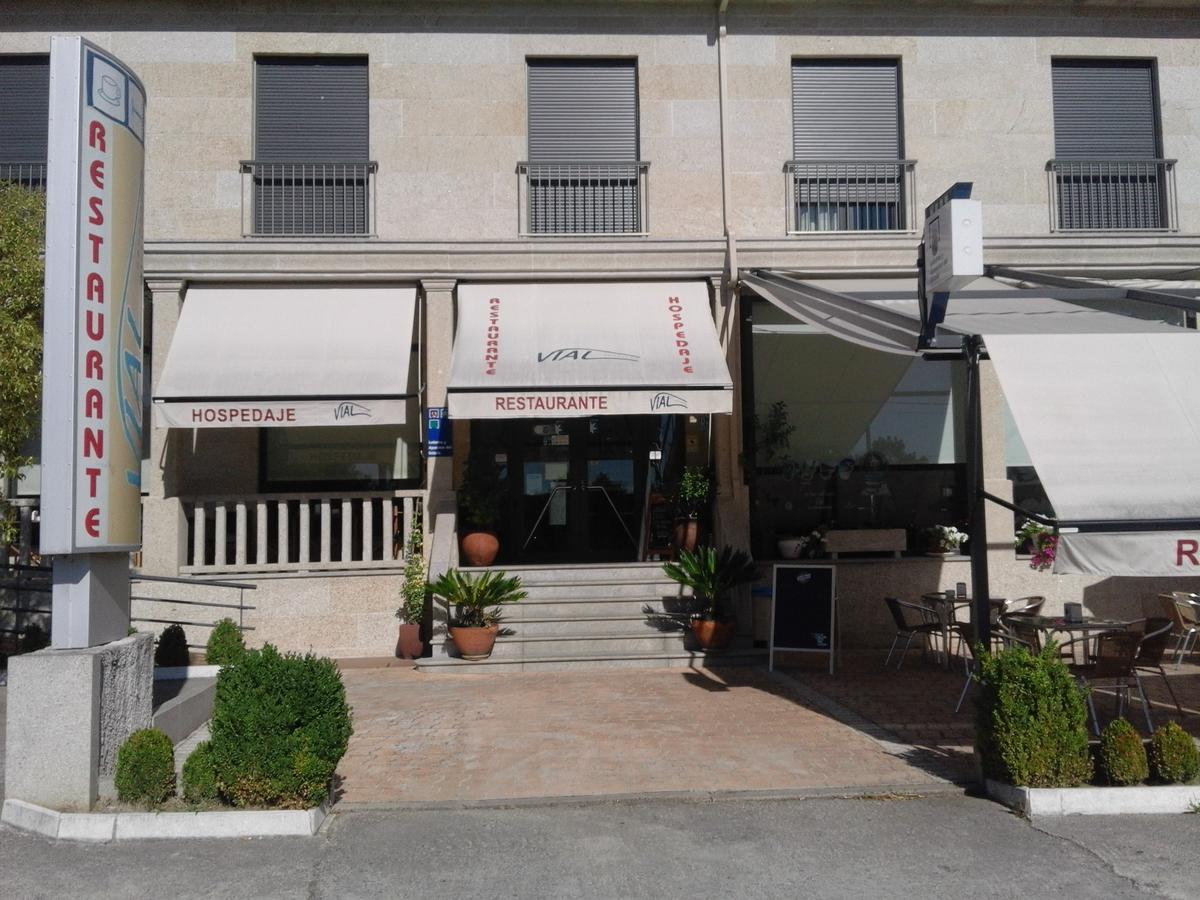 Hostal Restaurante Vial Ourense Exterior photo